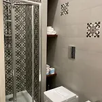 Alojamento de Acomodação e Pequeno-almoço Toledo Point 4*