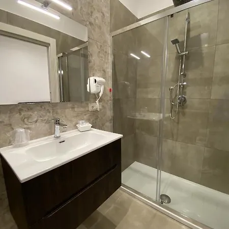 Toledo Point Alojamento de Acomodação e Pequeno-almoço Nápoles