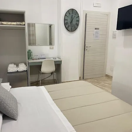 Toledo Point Couette-café 4*